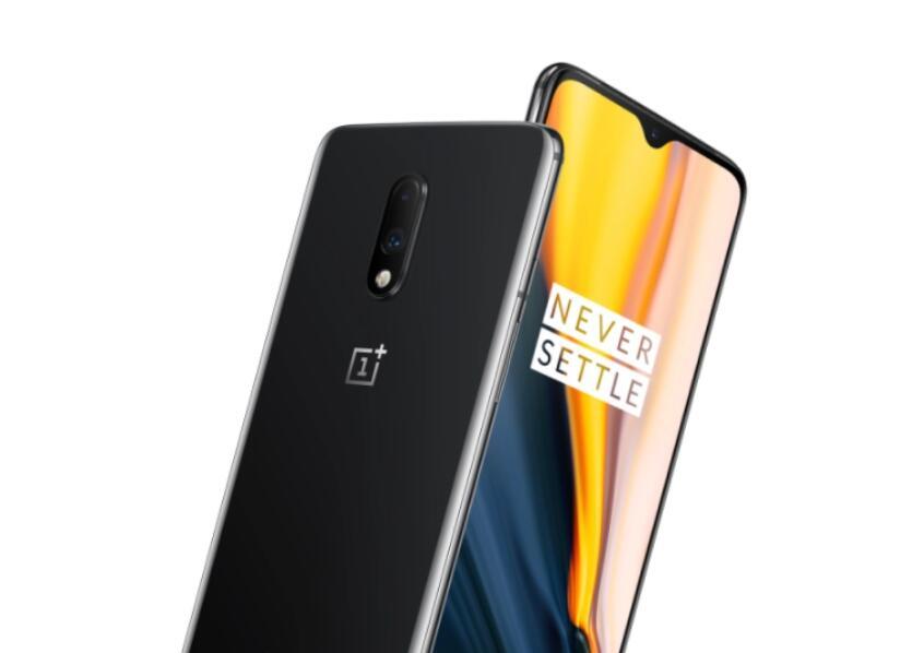 关于「一加Ace3」在我们认知里到底呈现着怎么样的态势？答案很简单，一方面从电商