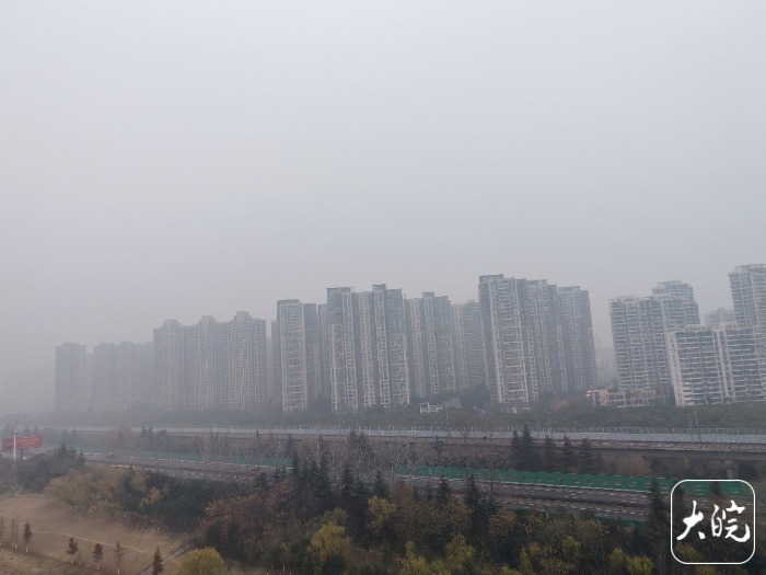 寒潮“到货” 安徽气温骤降 局地有中雪