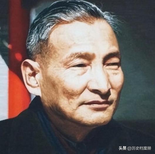 [微风]1962年，陈云提议分田到户遭毛主席批评，如今才发现伟人用心良苦。
 
