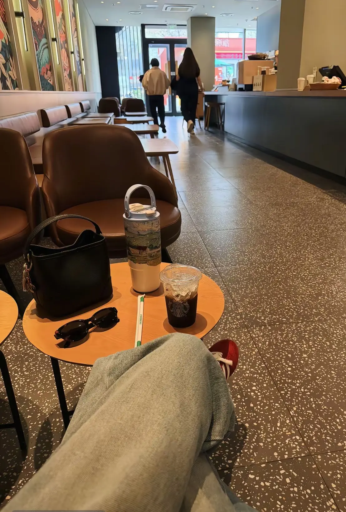 中年老登：不谈感情，谈生存，谈自由，谈心情，谈健康，谈真心待我的人，剩...