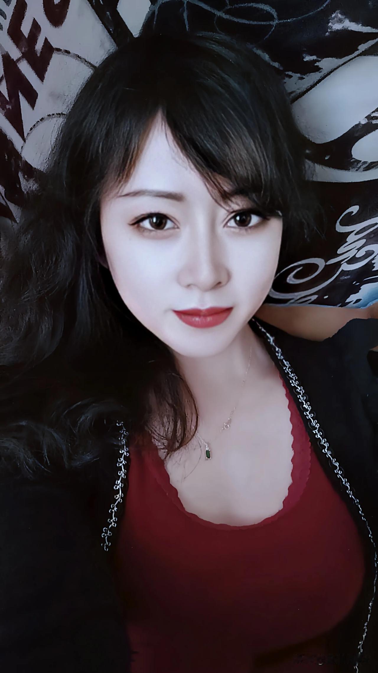 消极的心态永远不会给你带来积极的生活。

——枕遥 ​抛开苦恼烦恼 烦恼困惑的时