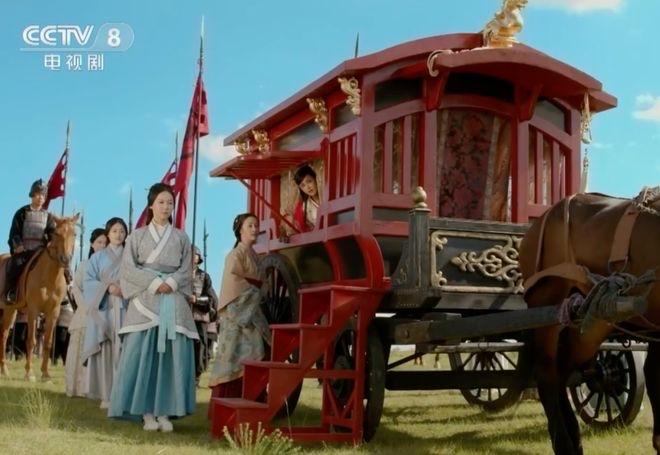 这个故事原型是古代疏勒国的建国传说。西汉和亲公主在前往波斯途中，因遭遇战乱停留于