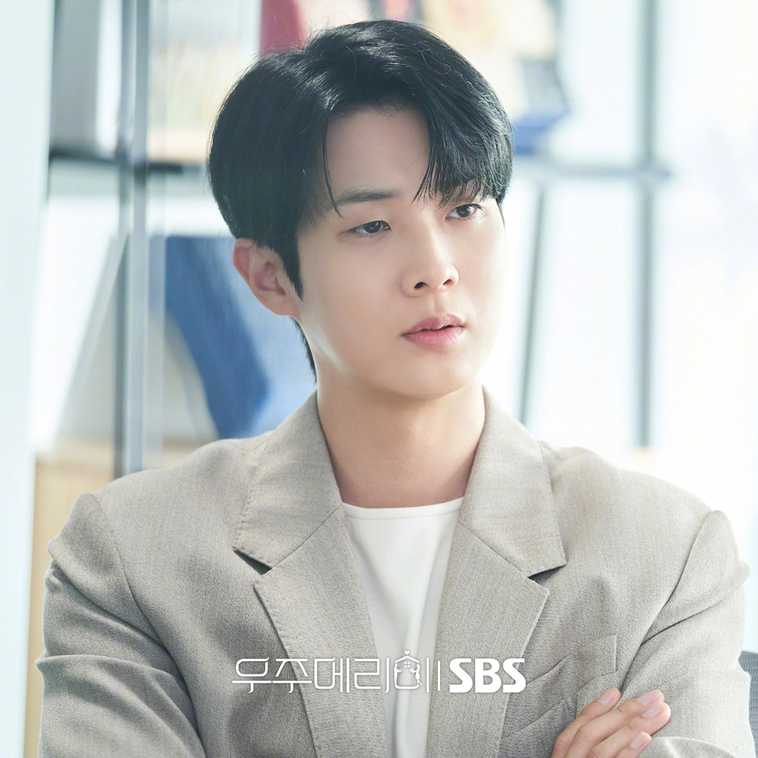 崔宇植[超话]郑素敏[超话] 主演SBS新金土剧韩剧宇宙Marryme[超话] 