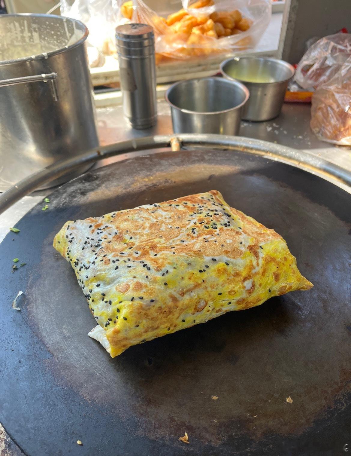 谁能拒绝冬天的早晨来一个热腾腾的煎饼果子 