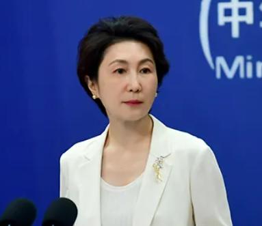 日方要求中国对其首相高市早苗给与适当尊重，中国外交部回应了！
北京时间10月8日