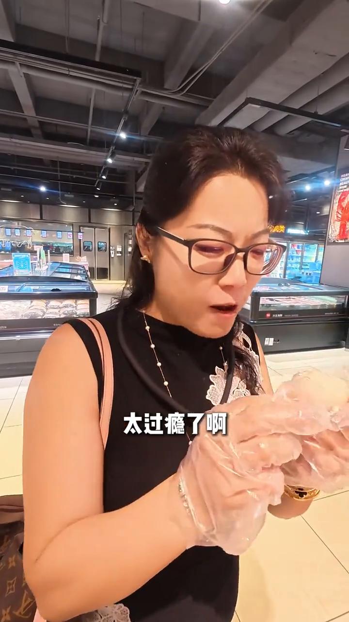 我在重庆已经好几天了，小克回法国也一个多月了，我相信等我到法国的时候他一定会想念