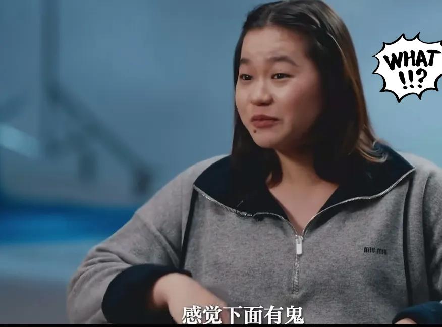 快被全红婵的采访笑翻了，这孩子说话从来都不按剧本走。
 
主持人问她十米台跳下去