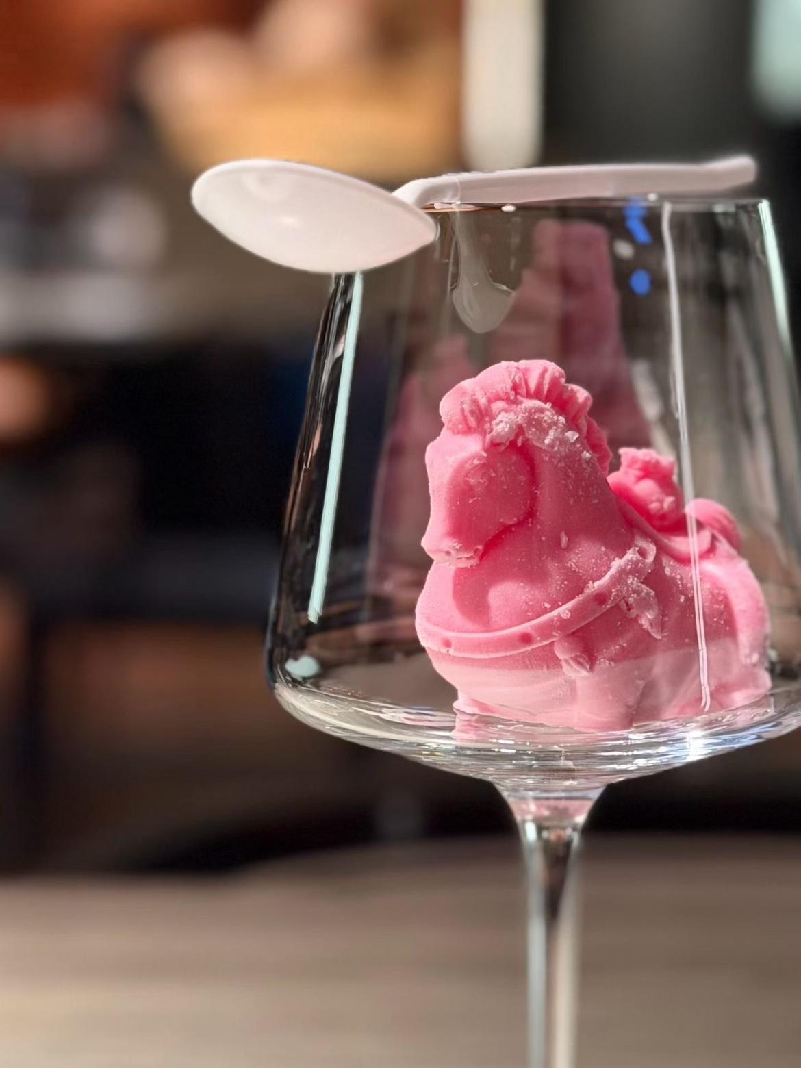 我的今日状态：😁轻松愉快
我这里的天气：☀️晴天