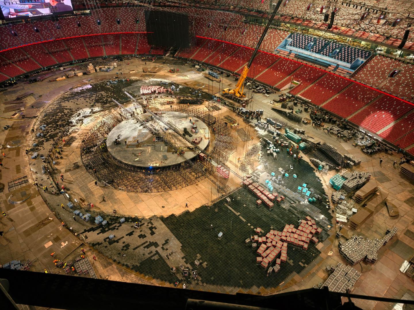 网传26年鸟巢装修原来是张杰张杰在鸟巢搞上装修了 原来2026鸟巢装修传闻竟是张