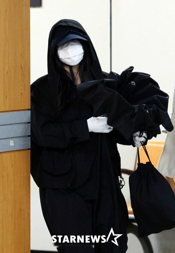 【starnews】韩国大法院就涉嫌发布针对IVE成员张元英的虚假视频而被起诉的