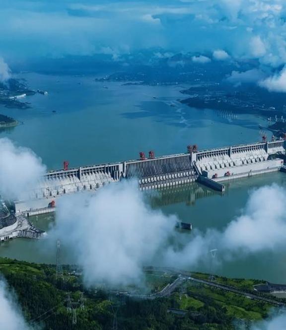 美国 不敢炸 三峡大坝 ，不是不想，而是代价太大、风险太高，根本承受不起。我们先
