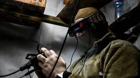 乌克兰武装部队袭击俄军 S-300 发射车及燃料列车：更多战果公布


乌克兰总