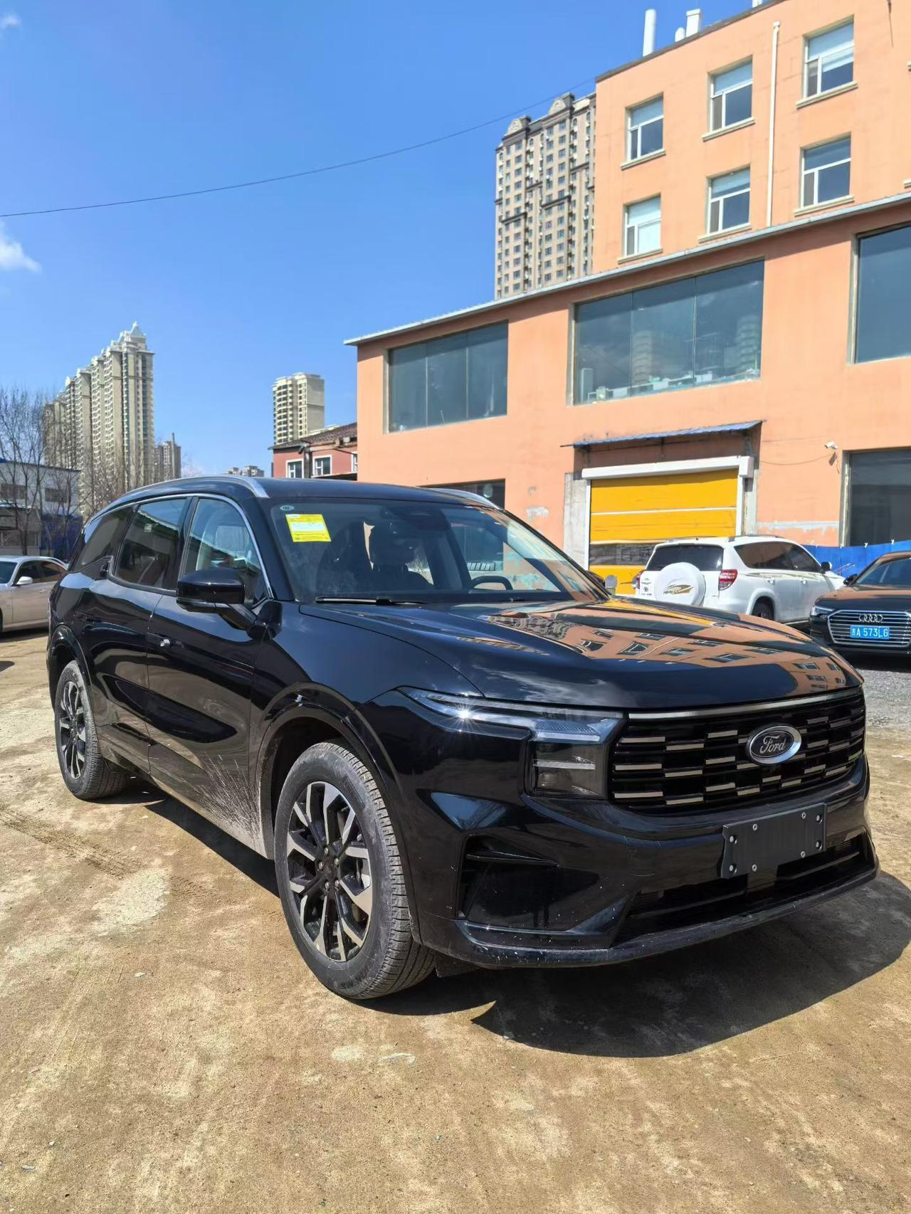 🚗福特锐界L 2.0T 混动四驱七座 至尊 指导价:299800
运损包修复，