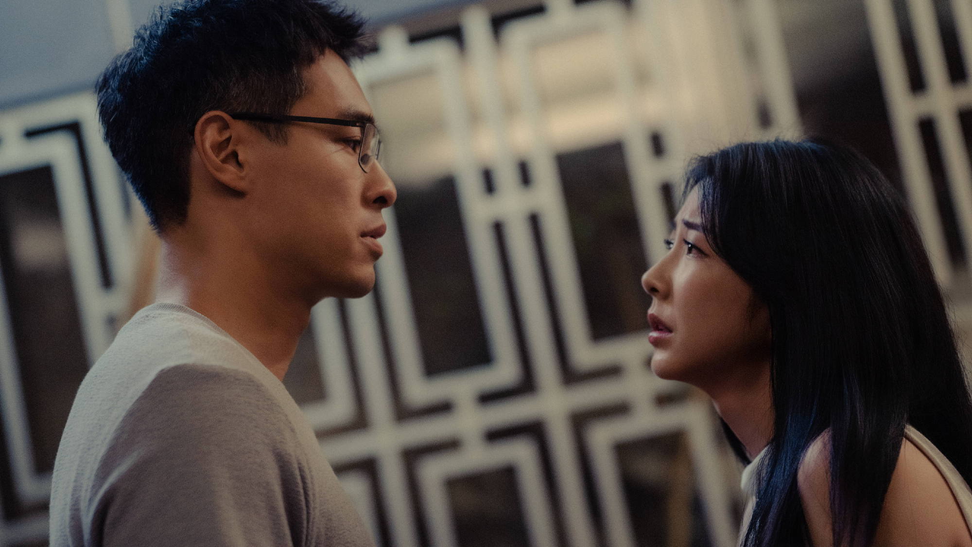 人浮于爱 精英医生的背后竟藏着惊天秘密！凭借精湛演技，将顾厚泽的克制与崩溃完美融