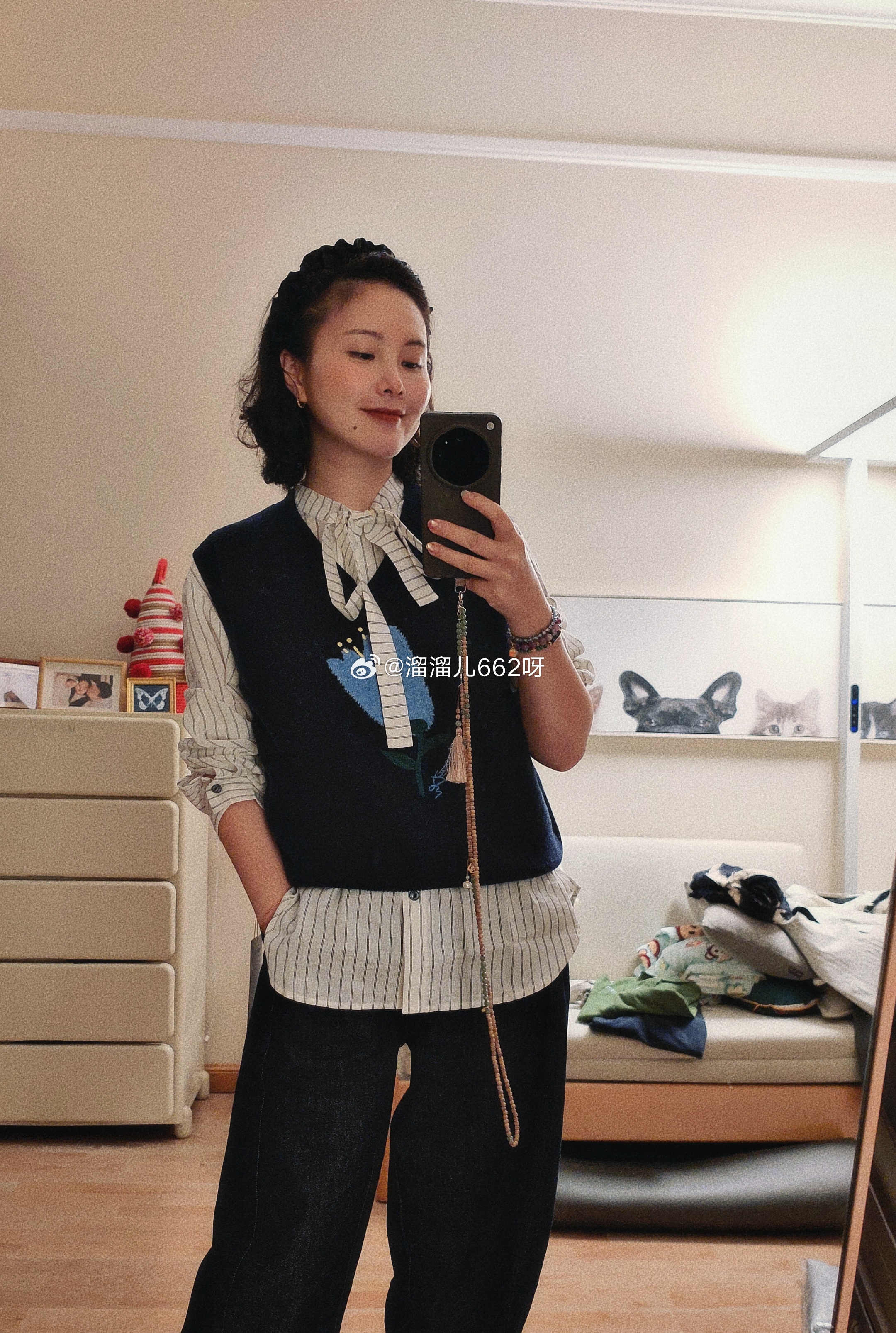 买了几件新衣服，都还挺喜欢，留下，推荐给姐妹们，这次没有耍流氓，可以跟[哈哈][