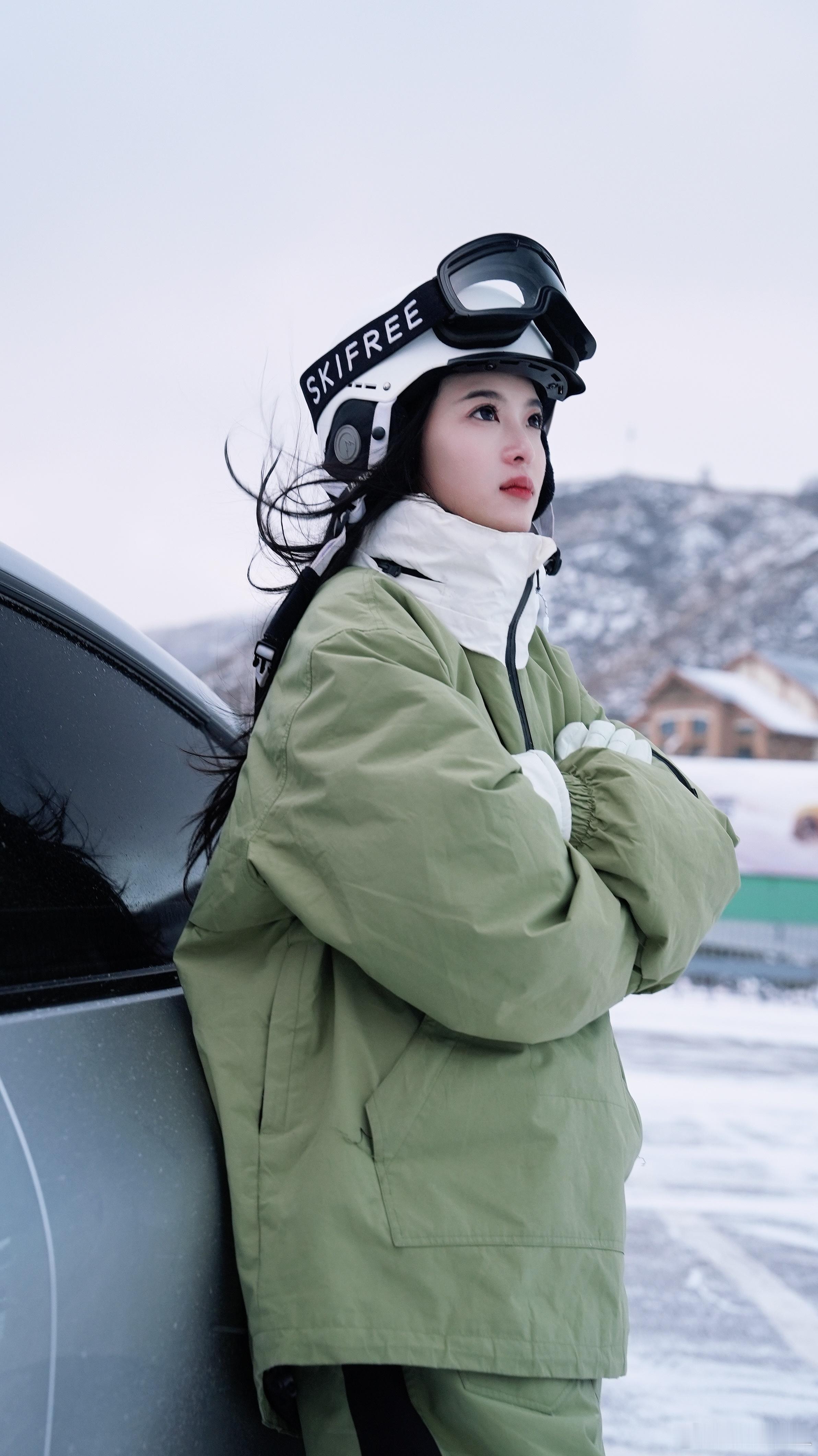 任正非说，年轻人能摸高就不要摸低。这句话放在选车的时候也同样适用。当然，烟隐说的