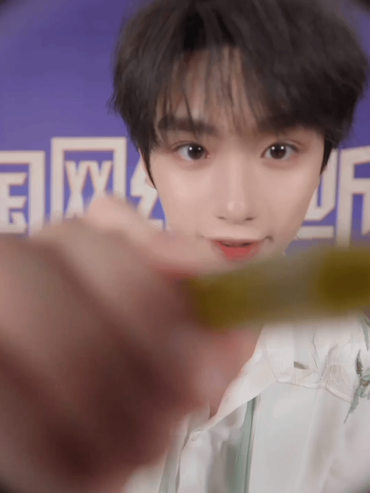 记得抬头看“鑫”星！！🥹