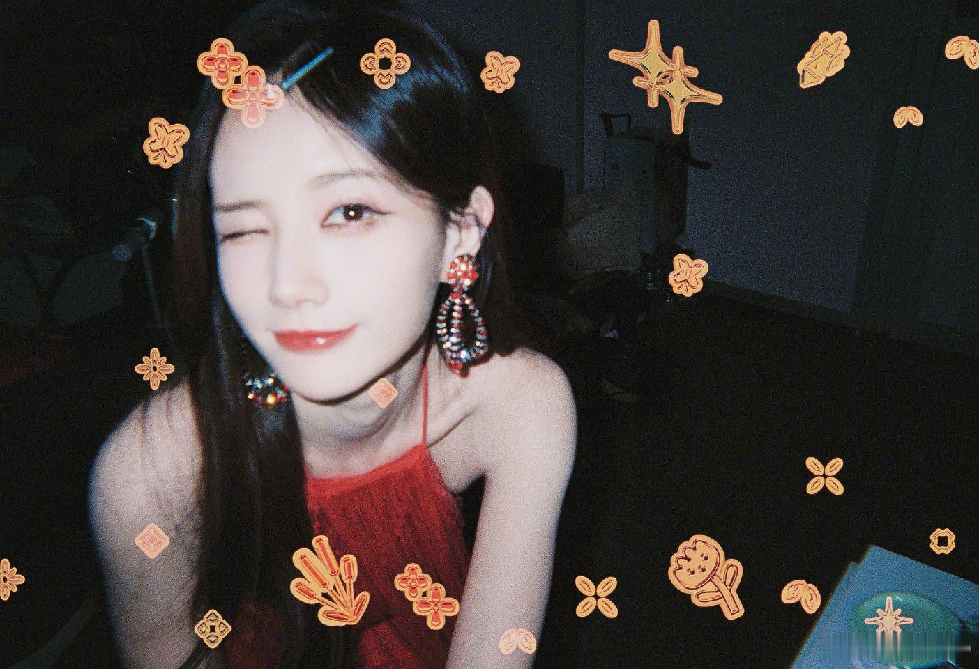 李一桐方否认签署影视AI授权李一桐未签署任何影视AI授权 李一桐方就AI授权传闻