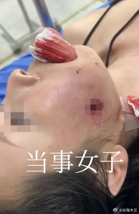 万万没想到！2026年3月18日，泰国普吉岛，中国女游客和女儿开开心心出国旅游，