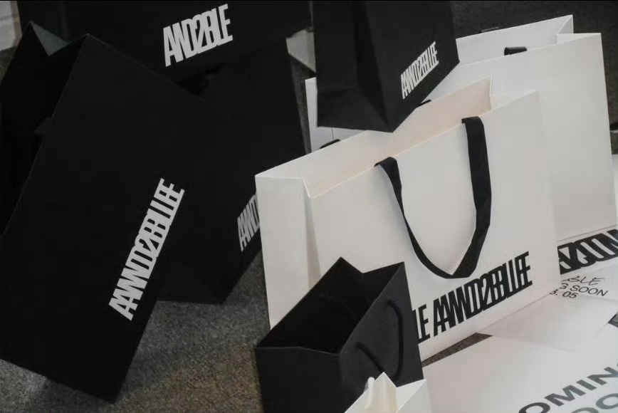 网友预测AND2BLE是8人男团乐华新男团或为8人组乐华新男团AND2BLE或为