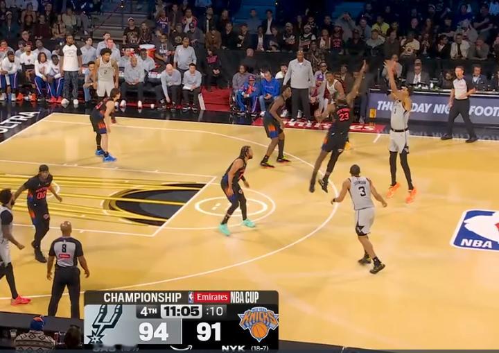 其实尼克斯防文班基本还是用的唐斯/米罗，og对位的时候很少很少nba