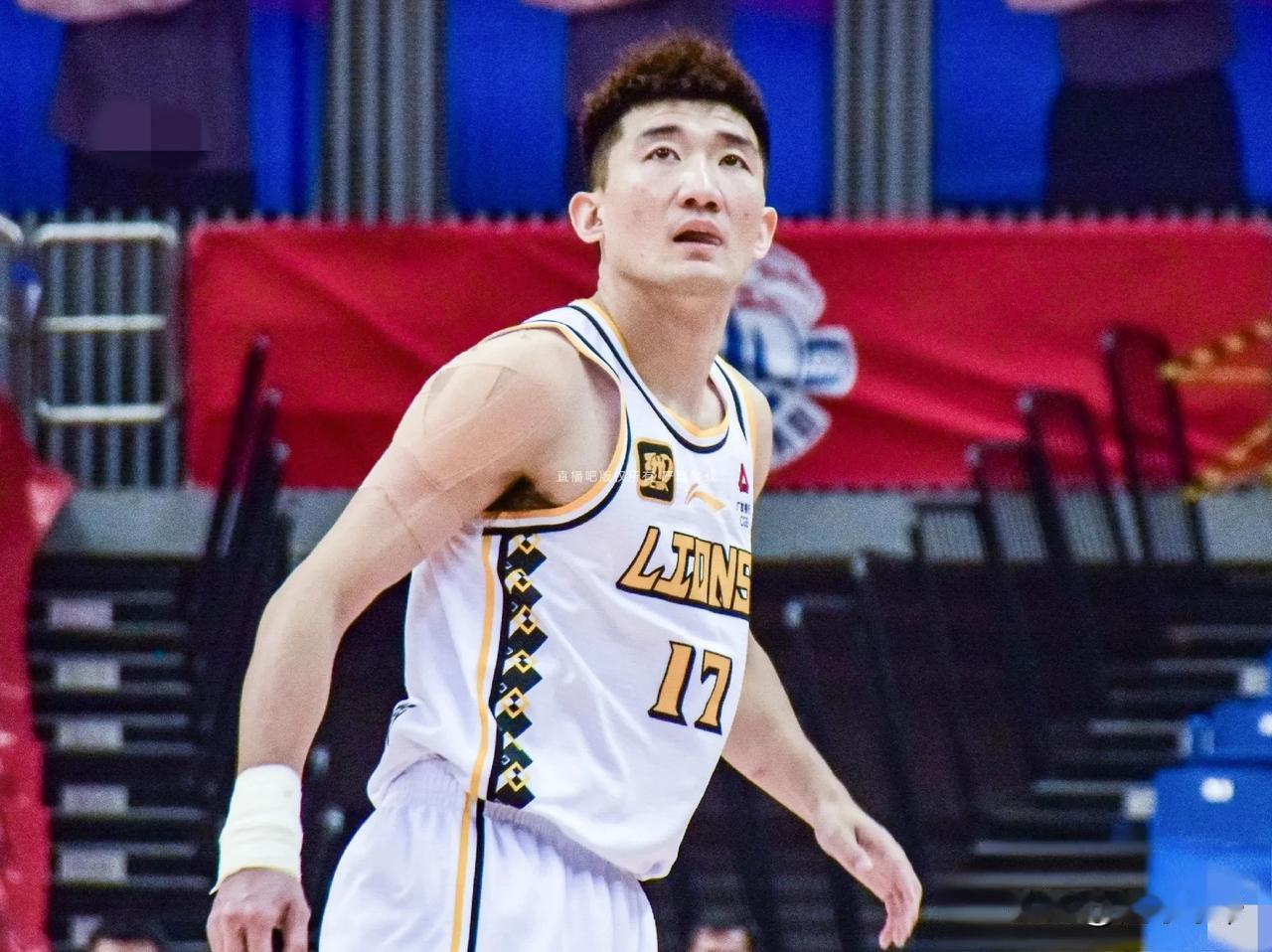 CBA不允许有黑八奇迹，孙铭徽爆砍16分10助攻拒绝青岛黑八！

在今晚广厦与青
