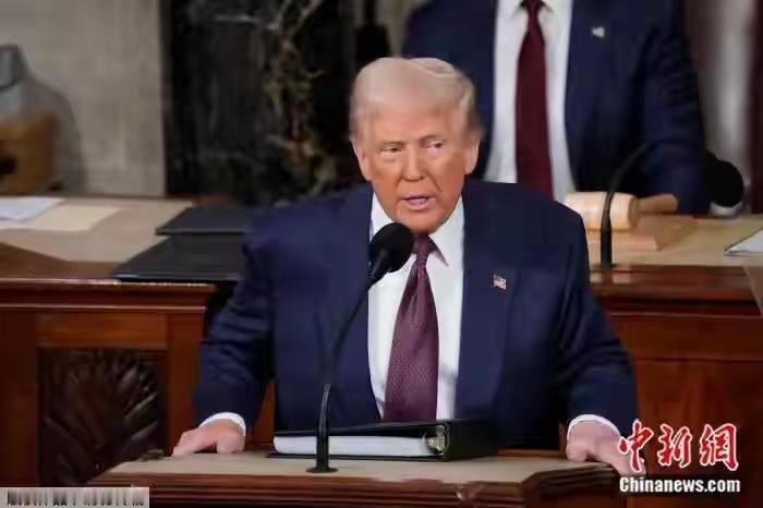 美国霸道，欠联合国30亿美元，还好意思限制伊朗代表出行。伊朗代表好不容易通过美国