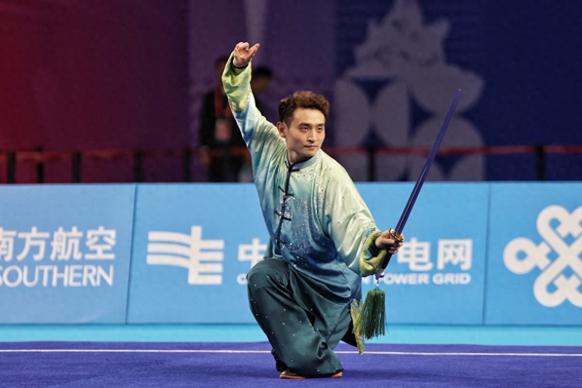 十五运|侠客剑出鞘！男子太极拳太极剑全能决赛，山东刘德文夺金
