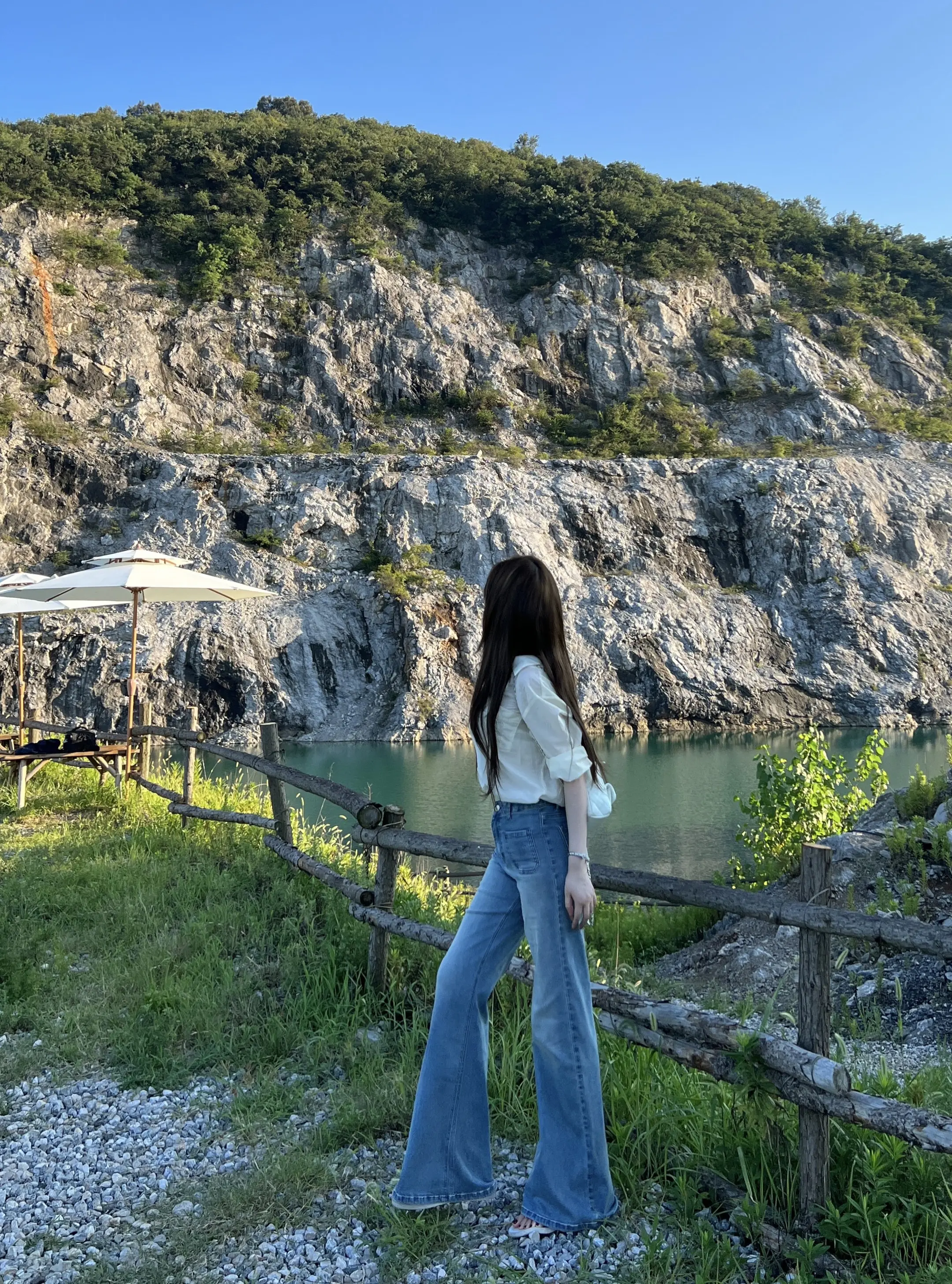 平静是你与我的幸福。