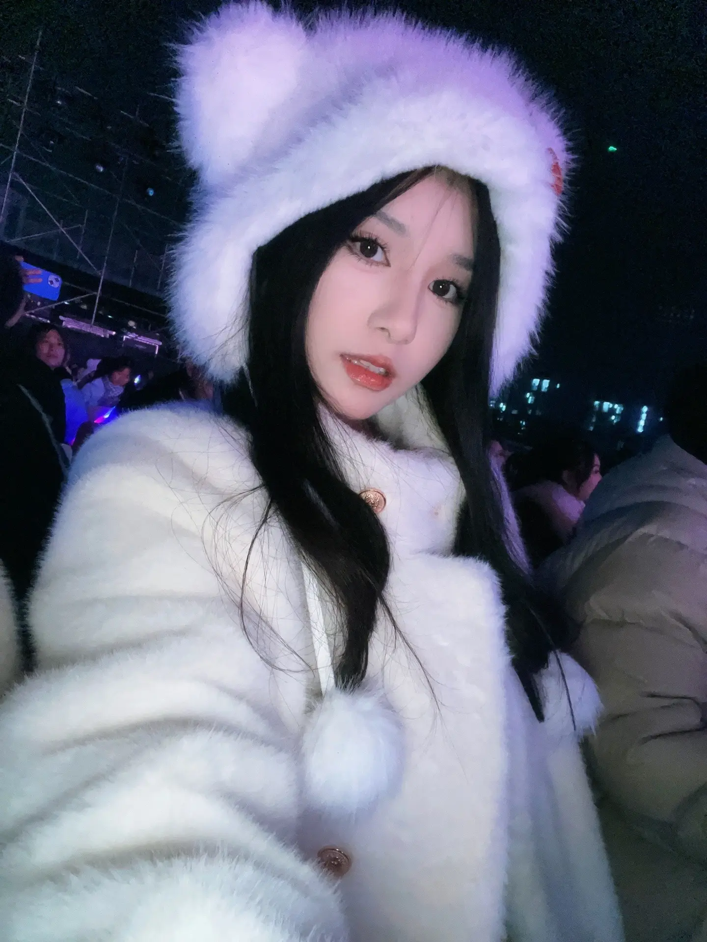 因为你也曾对我真心， 那才是我无法割舍的