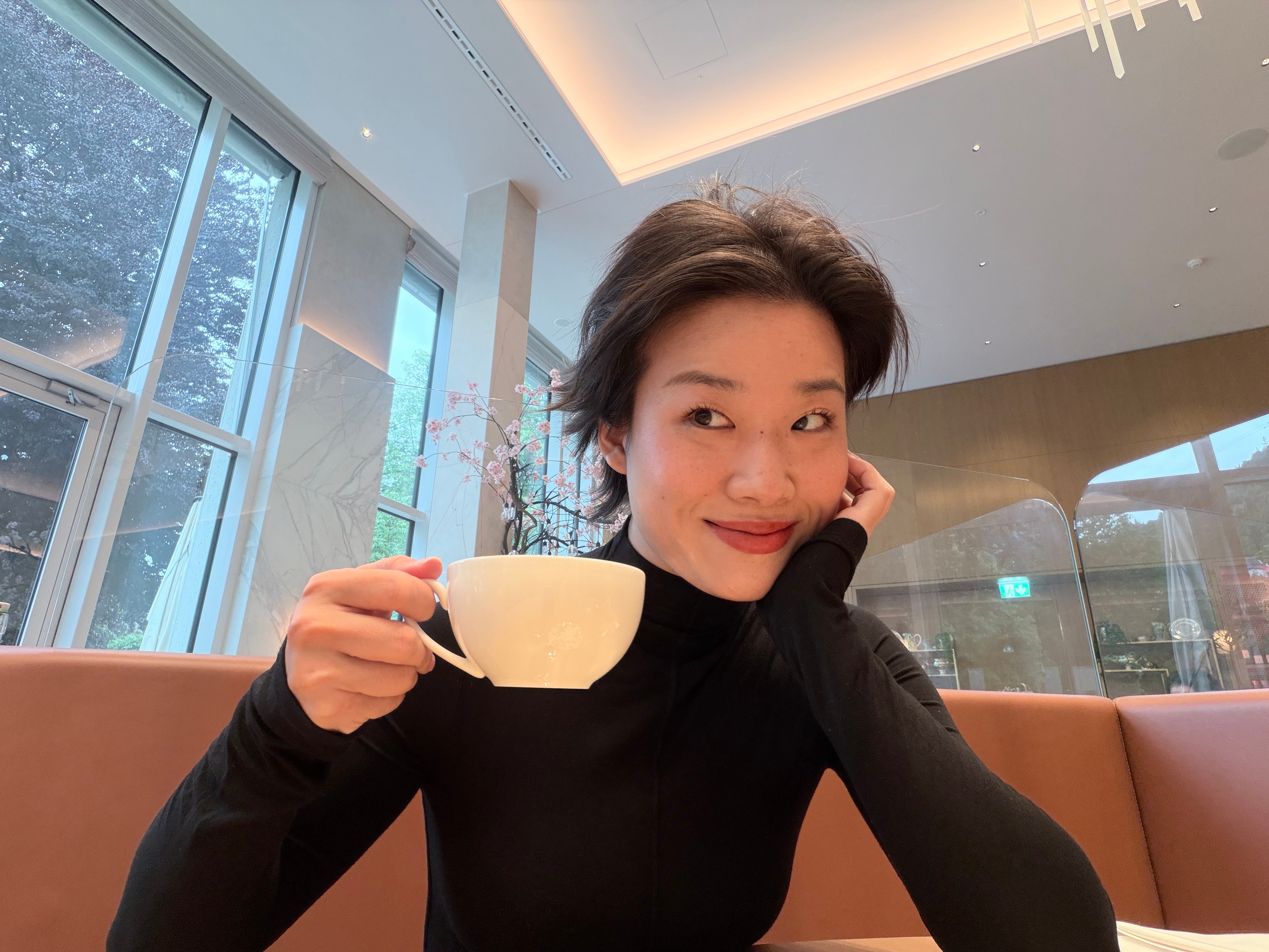 感受到年龄的时刻就是单眼皮变成双眼皮了 