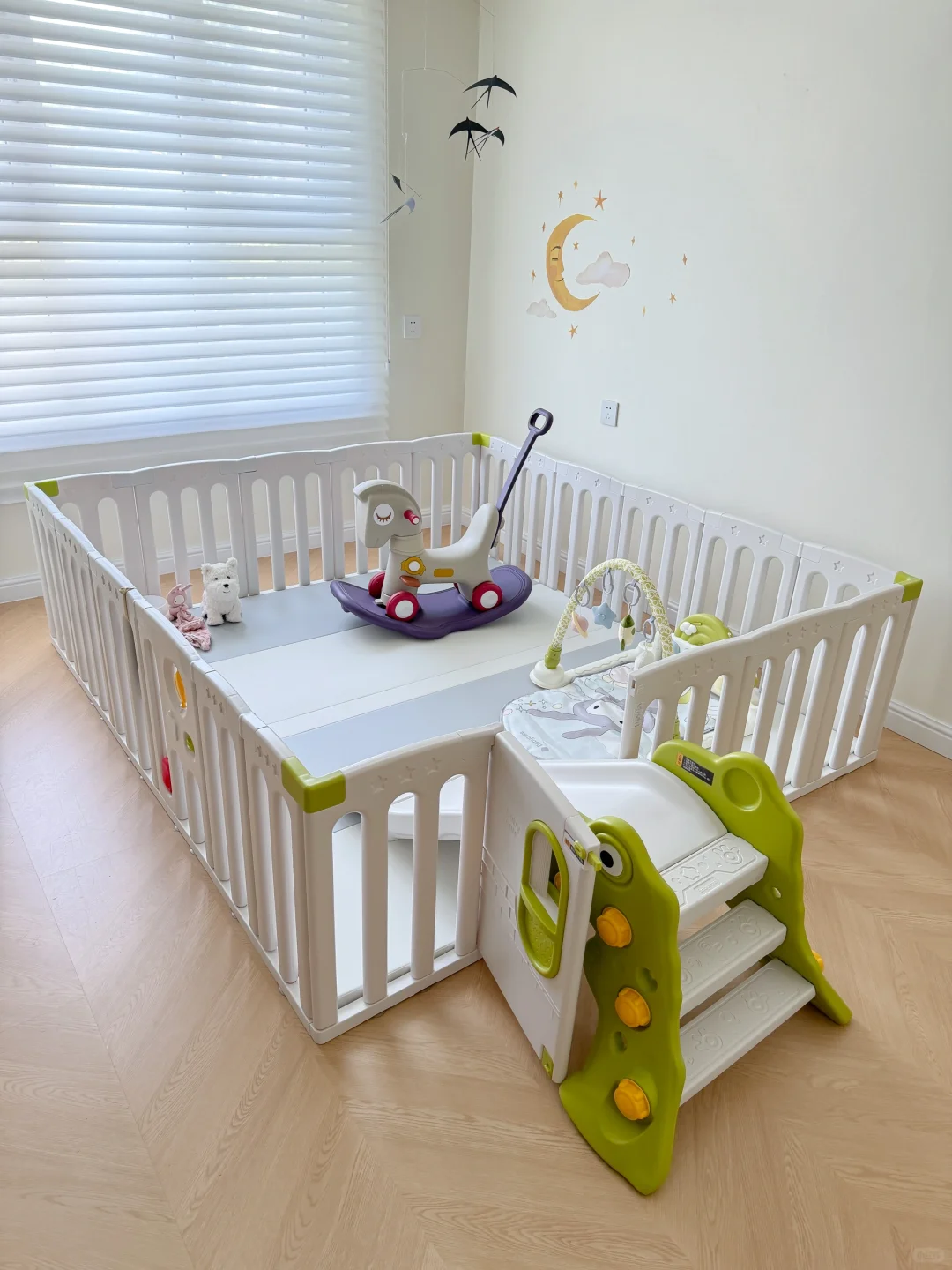 宅家的快落！介围栏能让我鹅子待上一整天！