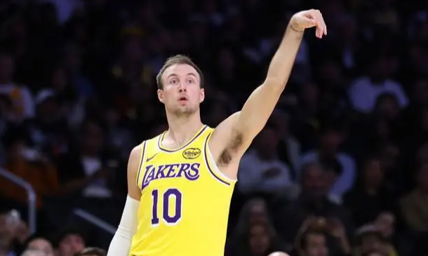 火力支援！肯纳德今日时隔5场比赛再次拿到19分