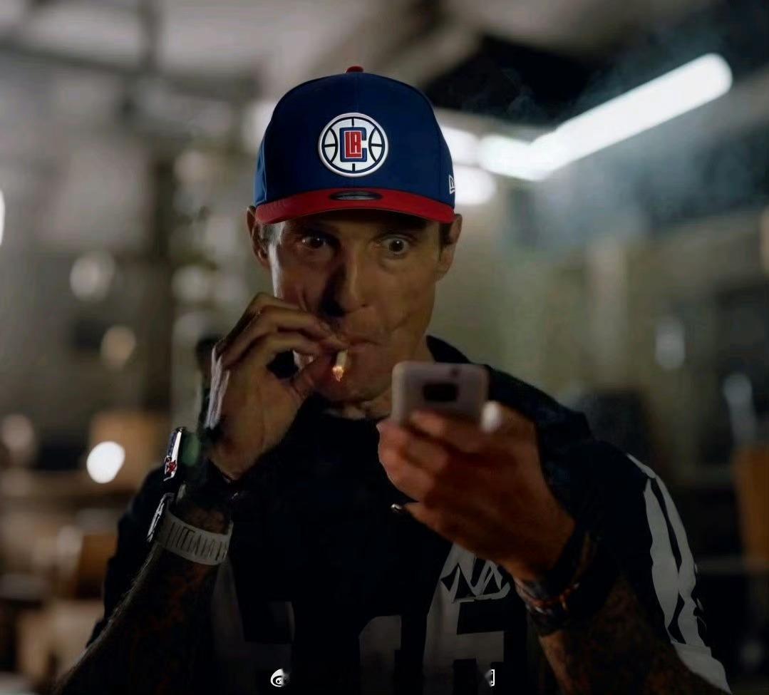 比赛预告：明天上午10点，快船主场迎战篮网！伤病报告：伦纳德￼（左膝挫伤、生病）