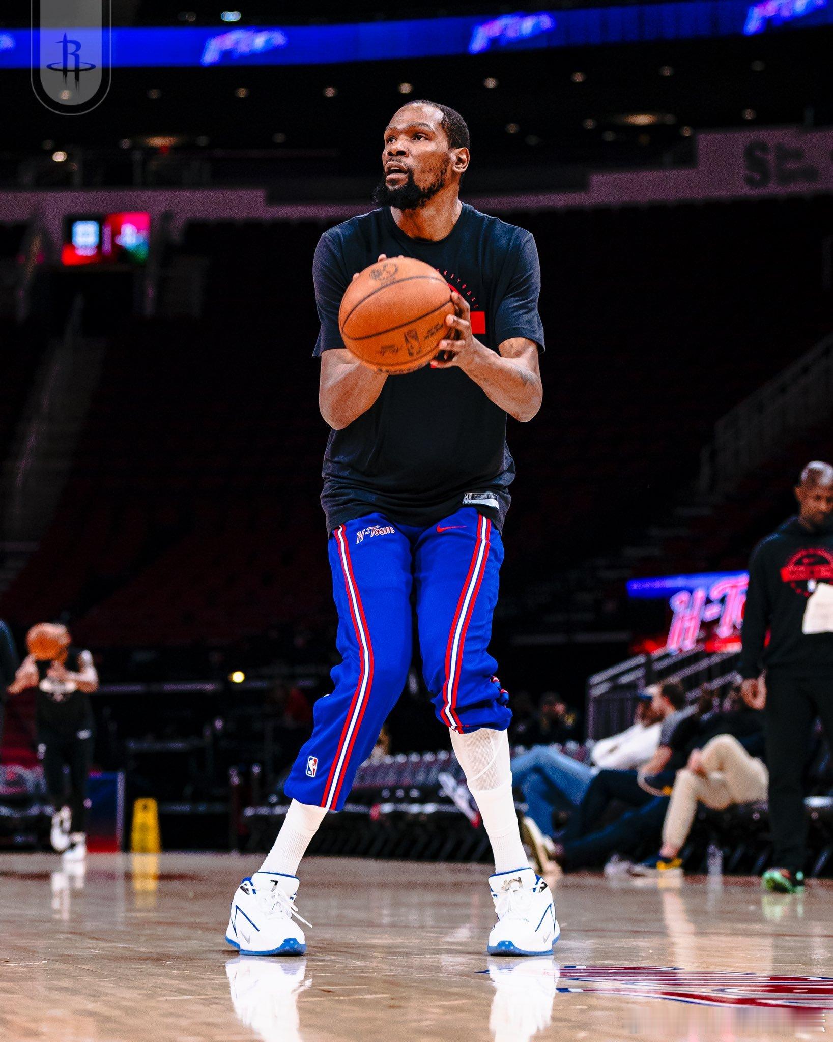 76人vs火箭 比赛日！火箭战东部第八76人，恩比德阑尾炎缺阵，奥科吉首发。直播