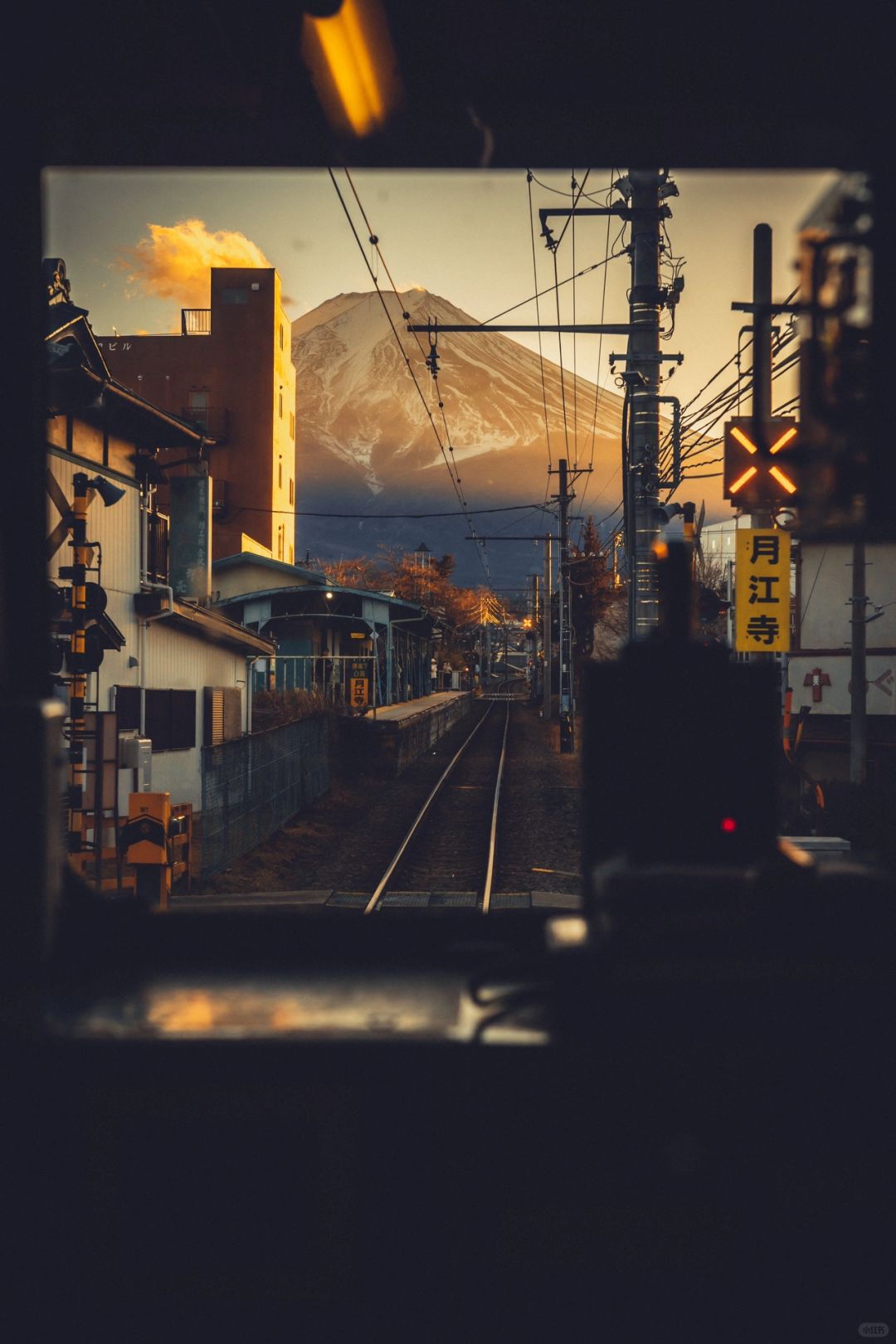 拍完这个地铁站，再离开富士山🗻也不迟！