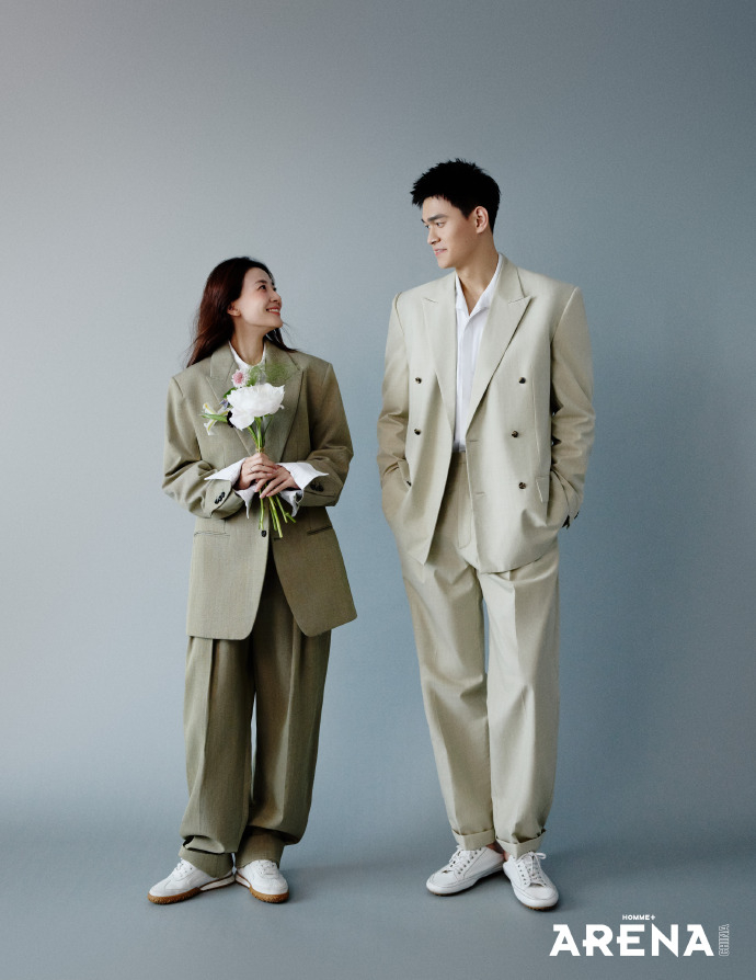 【#孙杨说现在更多考虑家庭# 】#孙杨说婚后更懂得承担责任# 近日，接受了ARE