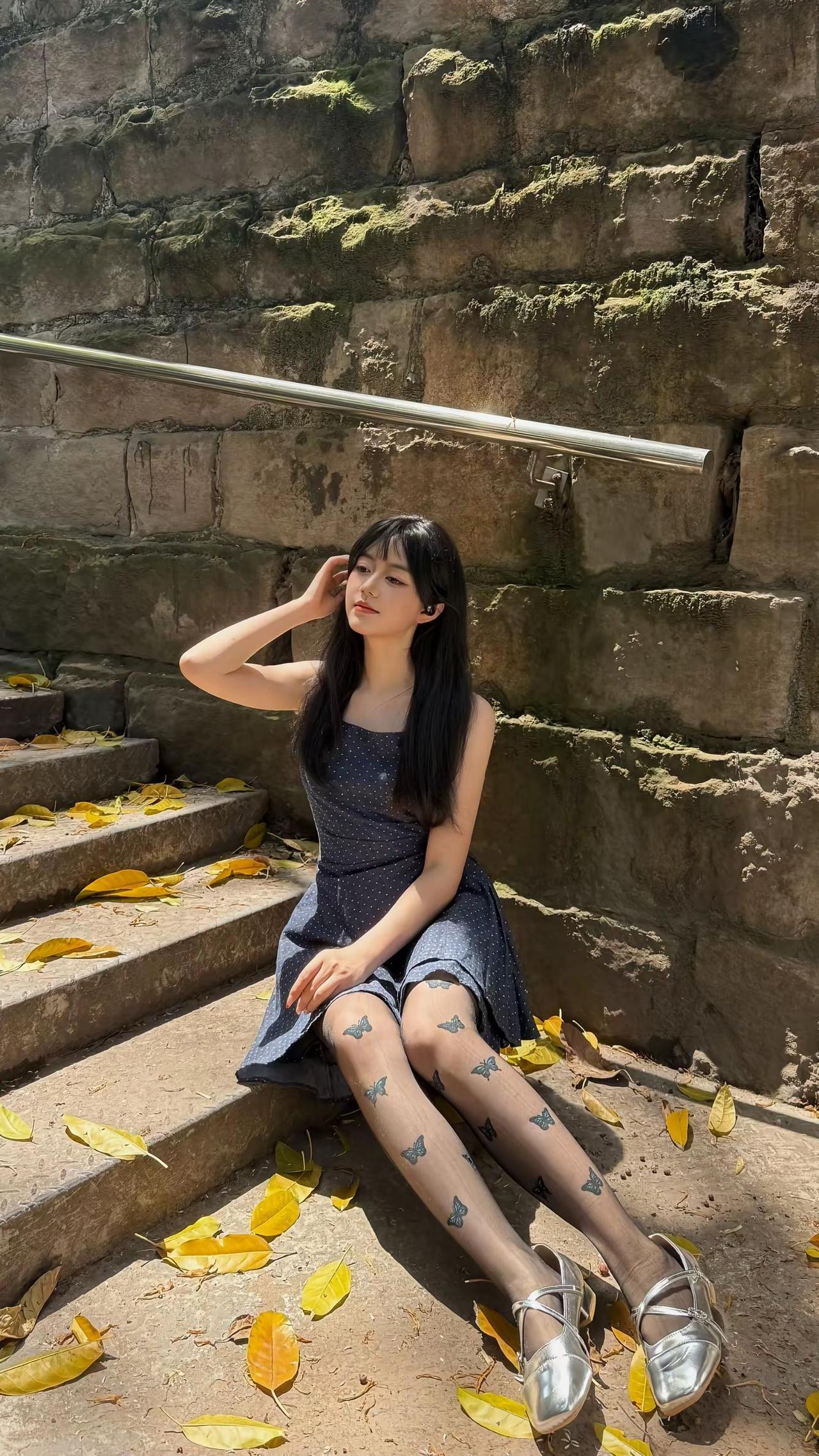OOTD 小个子连衣裙 155小个子穿搭 蓝色系连衣裙 法式复古穿搭