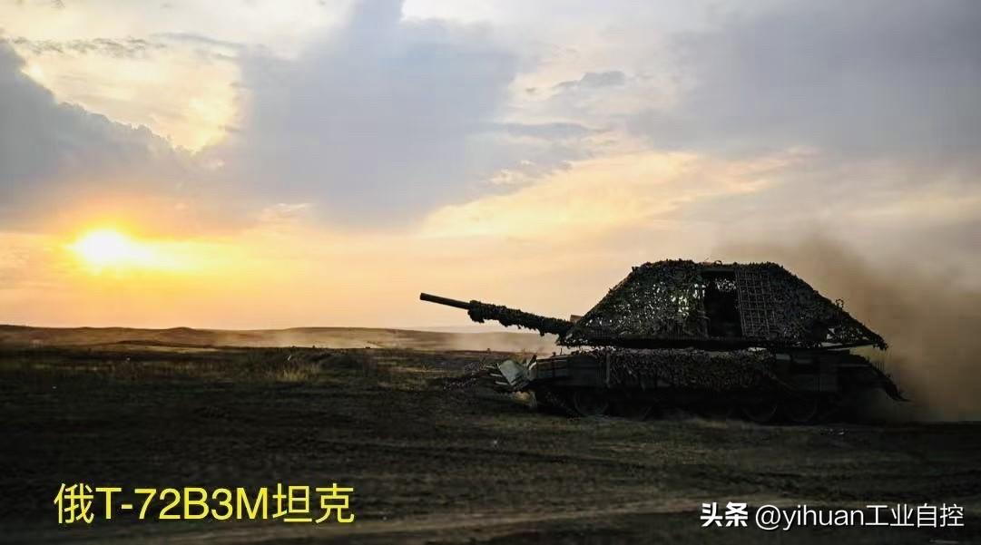 九月的第二个周日是俄军坦克兵日，俄罗斯国防部发文赞扬：
    在现代化陆军中，