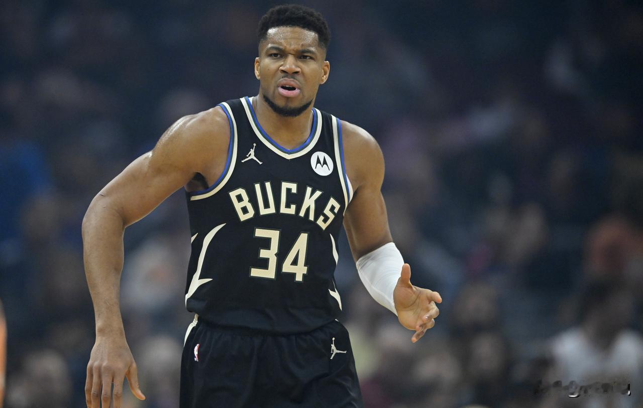 字母哥刚签2.93亿合同，雄鹿转头就要卖光未来首轮签？
他们不是在续约，是在赌命