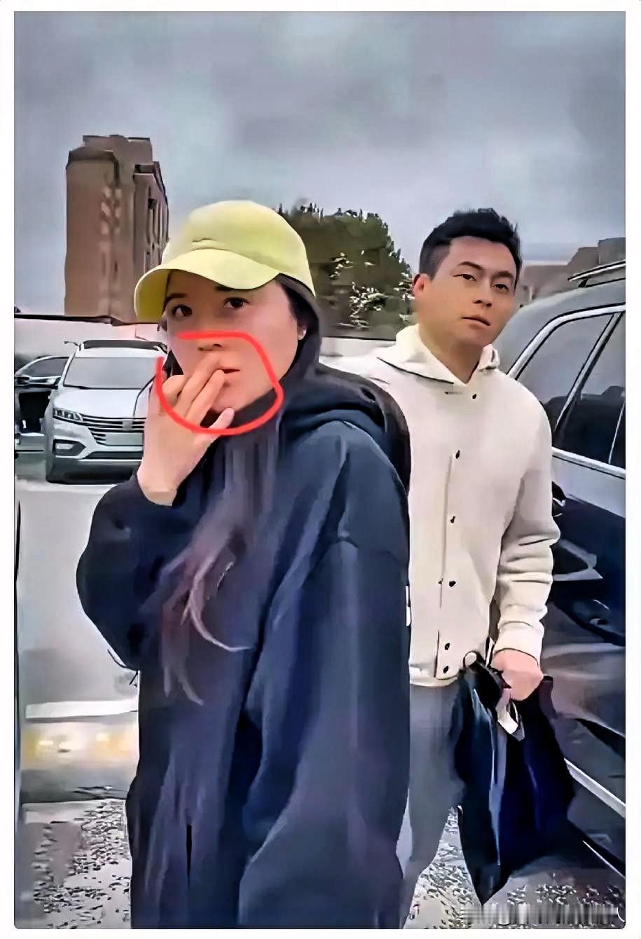 我有预感，这个男人一定提前布局，转移财产。
带小三产检的这个男人是某知名律师事务