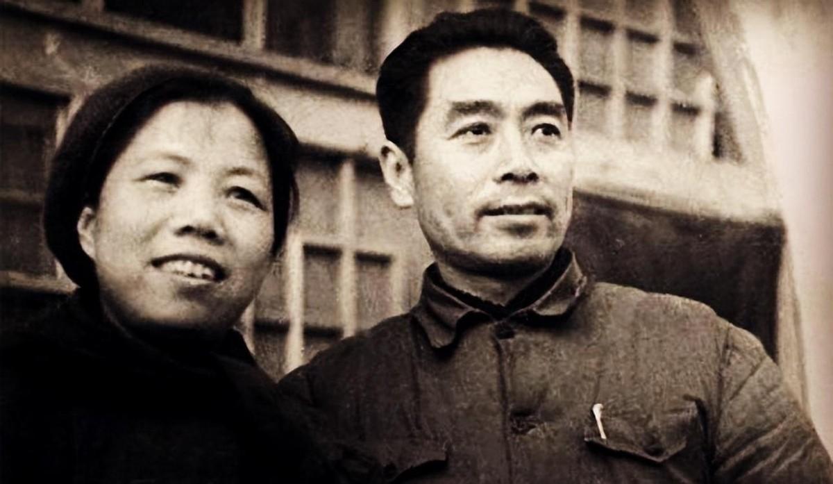 一份毛主席的重要指令被周总理私自扣留，直到他逝世后才被发现，内容令人感慨万千！