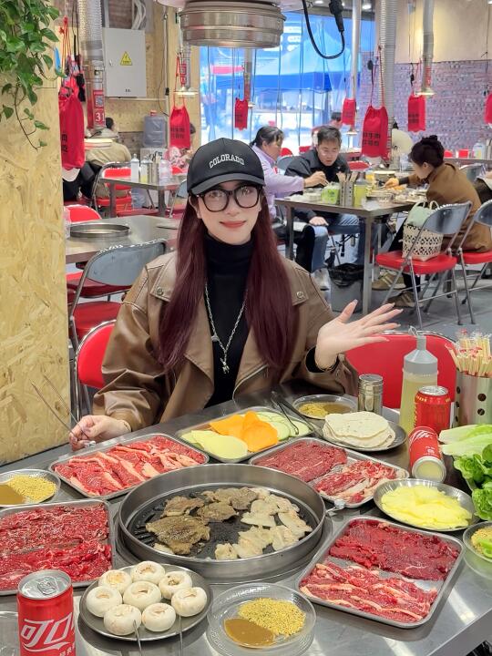 湛江社坛路新开的。。。好多人！！！！