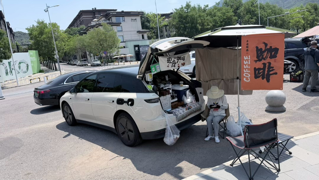 i6 移动的咖啡店！不错👍👍👍 地摊经济走起！ 