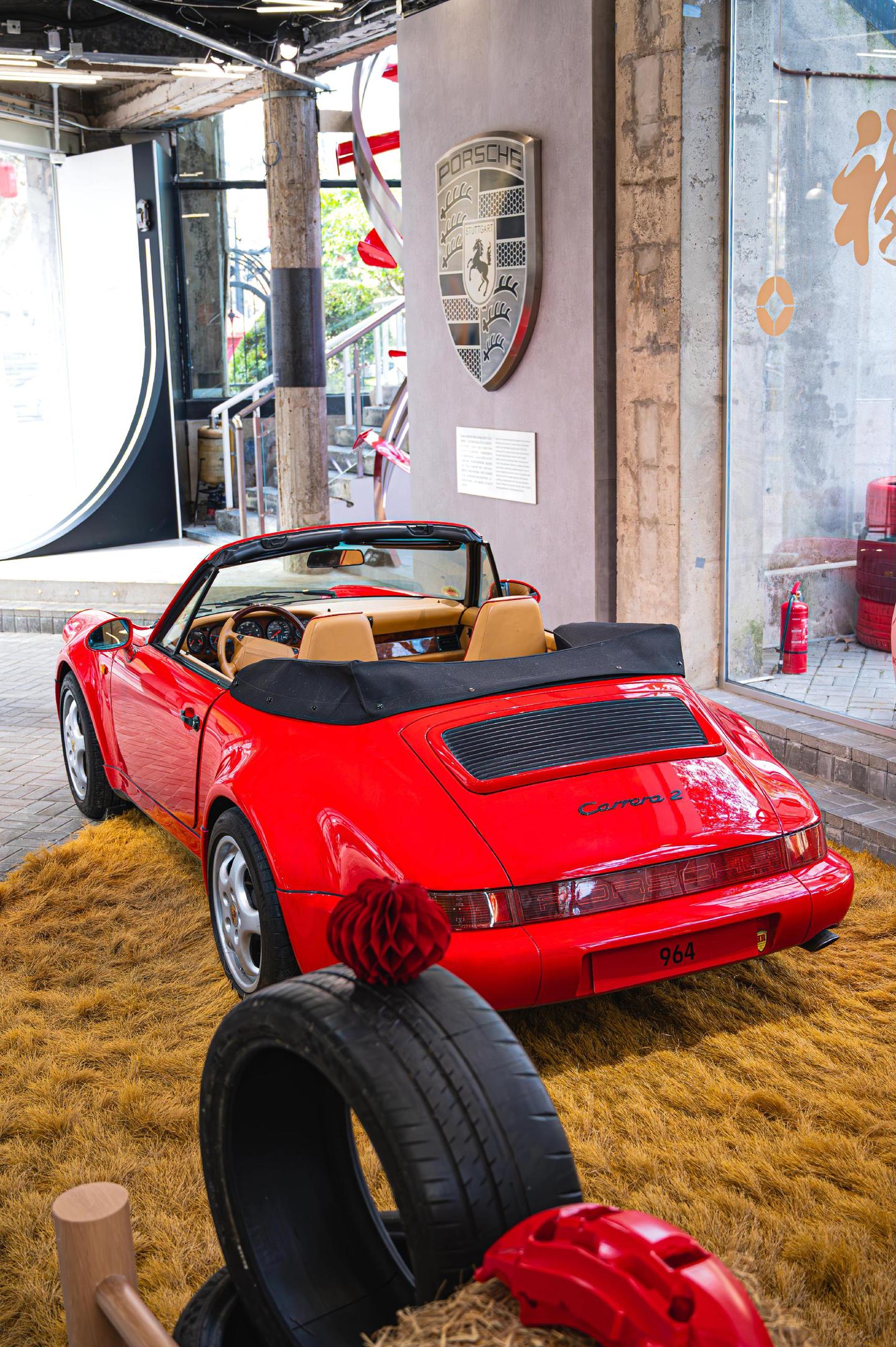 这几台在保时捷快闪的经典车型极具收藏价值。开学前在上海保时捷快闪见到的...