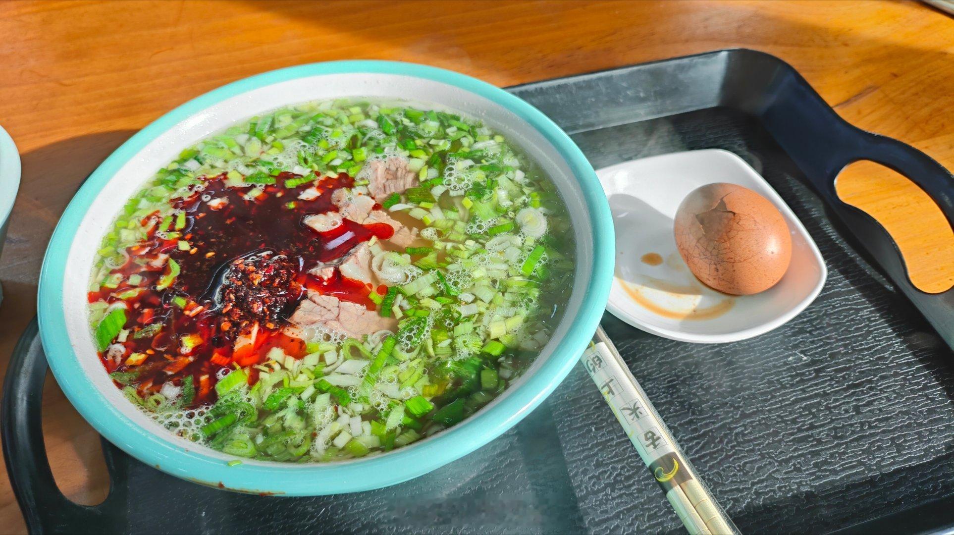 早餐还是牛肉面好吃！大家早上好！吃早饭了没有？ 银川·闽宁镇