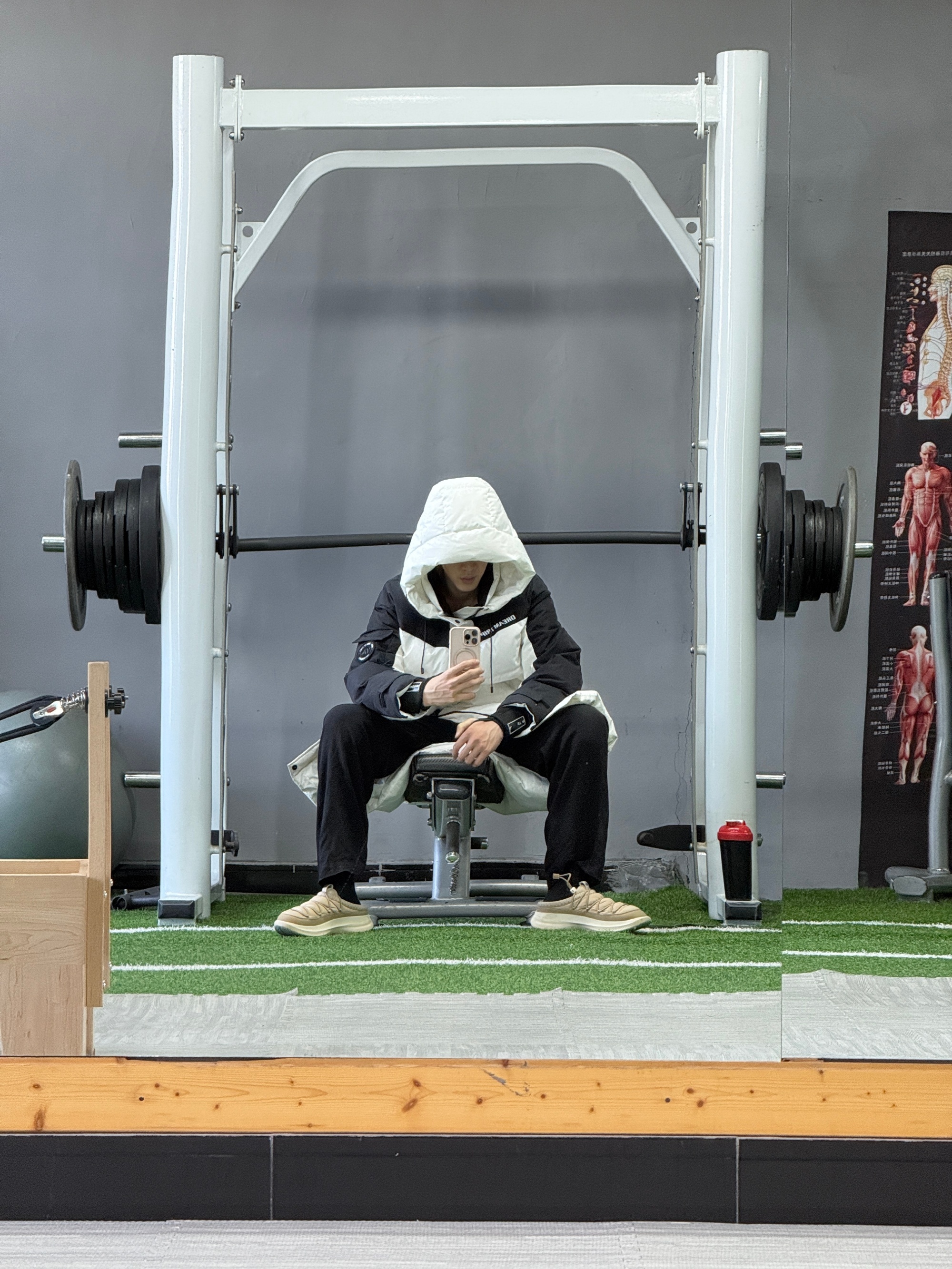 哈哈哈谁懂陈哲远这照片的亮点[笑cry]是有点小心机在的[偷笑] 