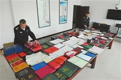 宁夏中卫警方成功打掉一制假证团伙

近日，宁夏回族自治区中卫市公安局沙坡头区分局