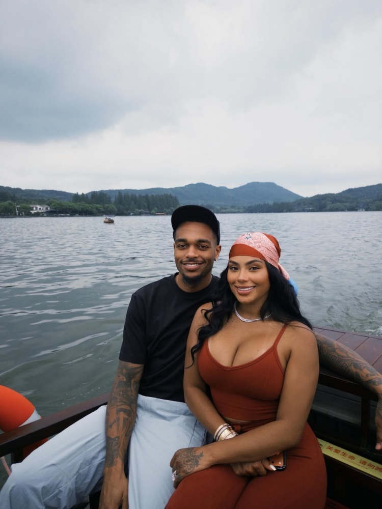 NBA 假期来中国旅游！PJ·华盛顿和妻子同游杭州 