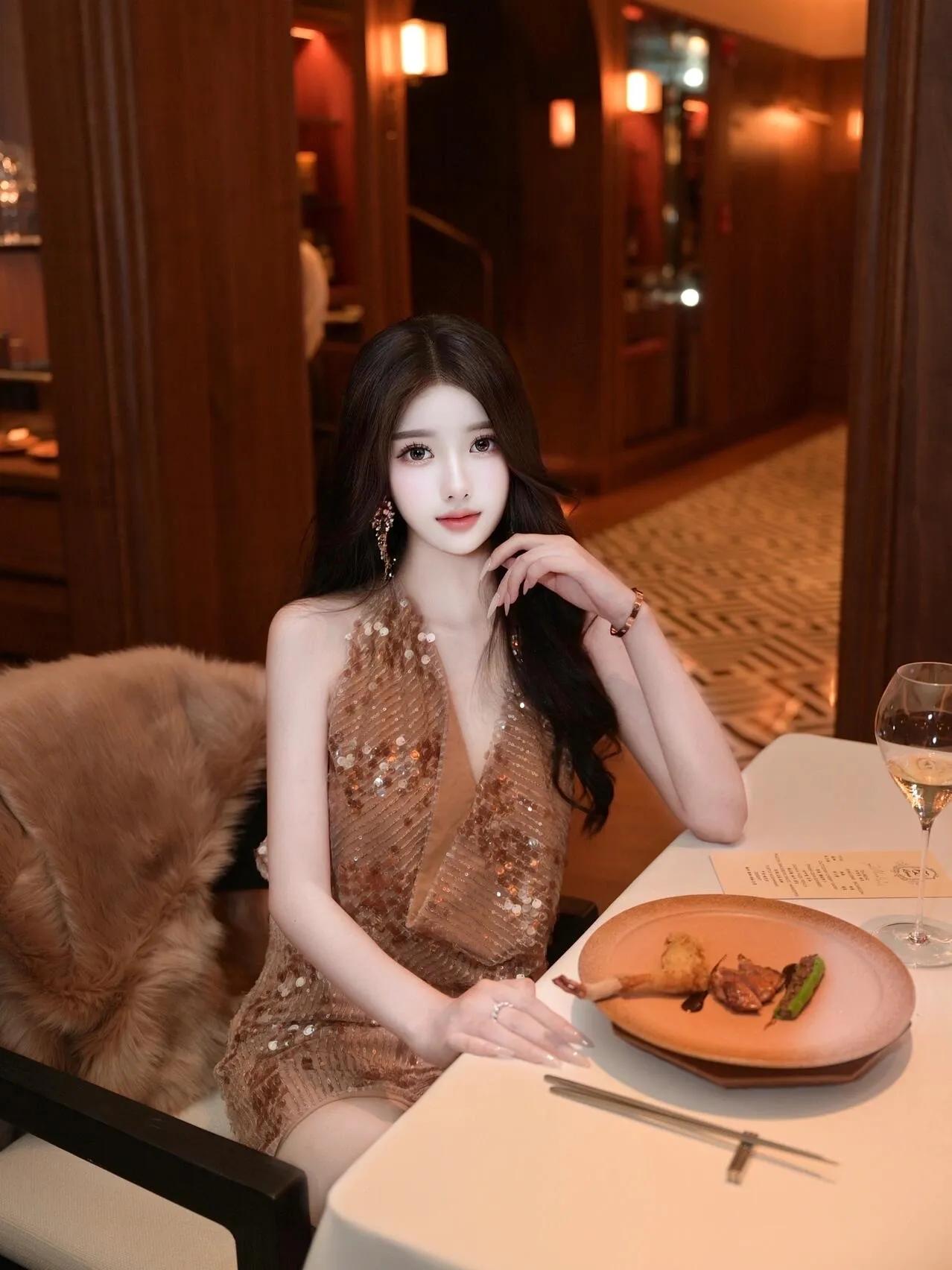 时尚女王，优雅大气。